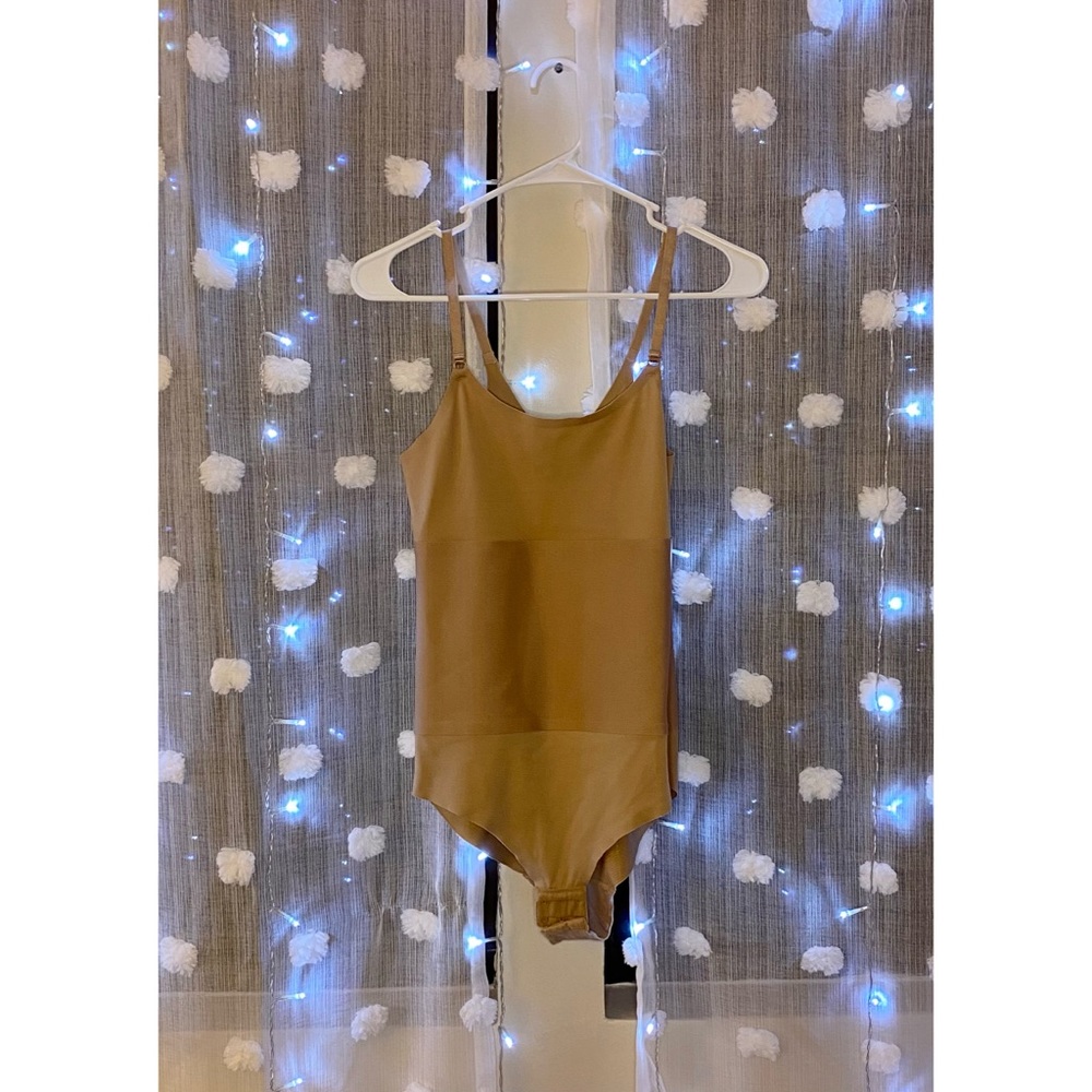 Shape Wear, Never Worn - Picture 2 of 3